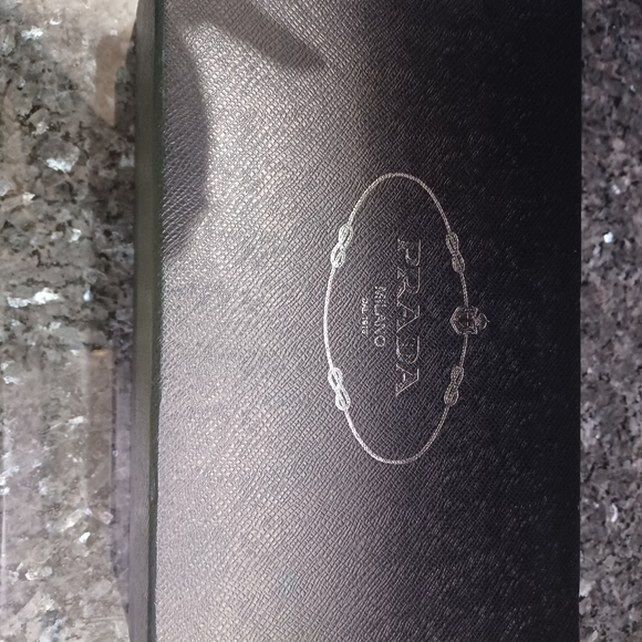 NEW! PRADA WOMEN OLIVE SNAKE SKIN LOAFERS BRAND NEW - Picture 5 of 6